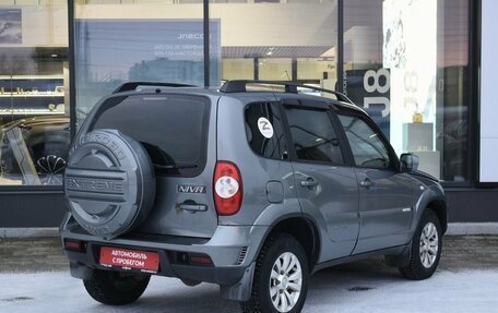 Chevrolet Niva I рестайлинг, 2011 год, 610 000 рублей, 5 фотография