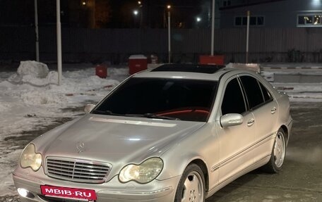 Mercedes-Benz C-Класс, 2001 год, 550 000 рублей, 15 фотография