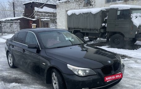 BMW 5 серия, 2006 год, 950 000 рублей, 3 фотография