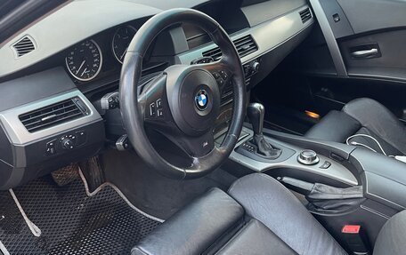 BMW 5 серия, 2006 год, 950 000 рублей, 25 фотография