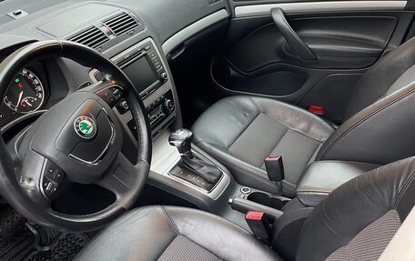 Skoda Octavia, 2012 год, 1 280 000 рублей, 17 фотография