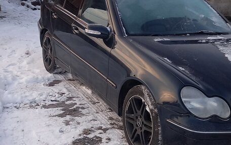 Mercedes-Benz C-Класс, 2001 год, 700 000 рублей, 8 фотография