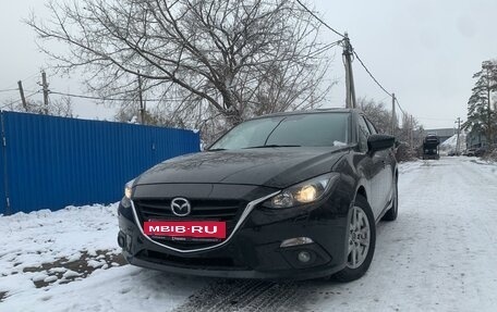 Mazda 3, 2016 год, 1 500 000 рублей, 2 фотография