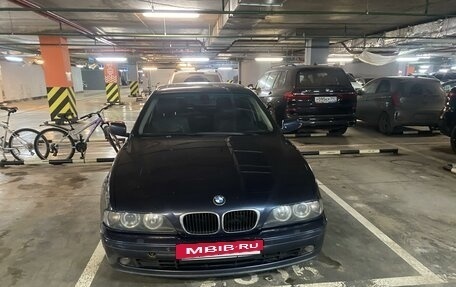 BMW 5 серия, 2003 год, 400 000 рублей, 13 фотография