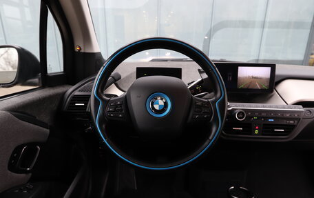 BMW i3 I01 рестайлинг, 2018 год, 2 400 000 рублей, 22 фотография