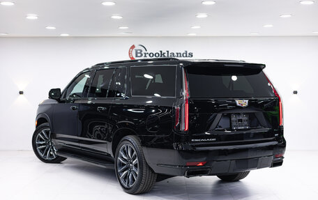 Cadillac Escalade V, 2024 год, 23 990 000 рублей, 6 фотография