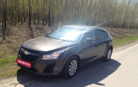 Chevrolet Cruze II, 2014 год, 1 050 000 рублей, 3 фотография