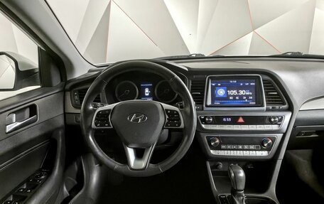 Hyundai Sonata VII, 2018 год, 1 759 000 рублей, 15 фотография