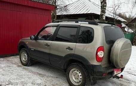 Chevrolet Niva I рестайлинг, 2011 год, 475 000 рублей, 1 фотография