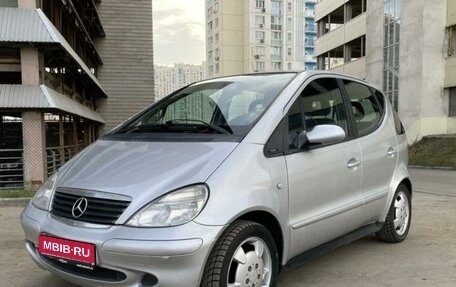 Mercedes-Benz A-Класс, 2003 год, 360 000 рублей, 1 фотография