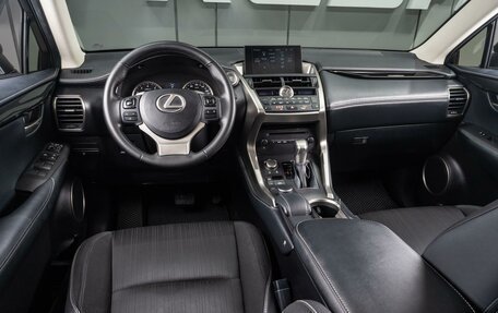 Lexus NX I, 2015 год, 2 650 000 рублей, 6 фотография