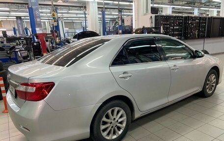 Toyota Camry, 2014 год, 1 697 000 рублей, 7 фотография