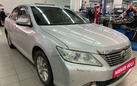 Toyota Camry, 2014 год, 1 697 000 рублей, 3 фотография