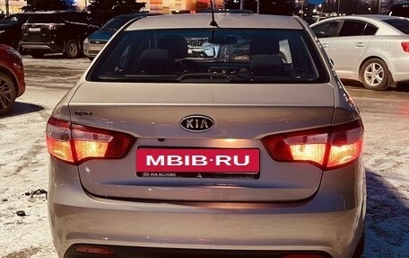 KIA Rio III рестайлинг, 2011 год, 950 000 рублей, 7 фотография