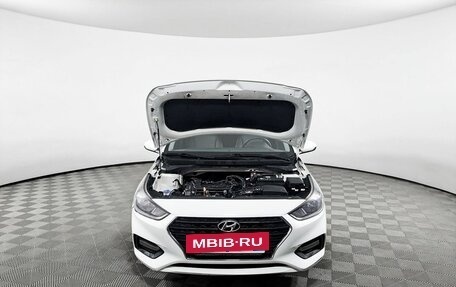 Hyundai Solaris II рестайлинг, 2018 год, 1 253 000 рублей, 11 фотография