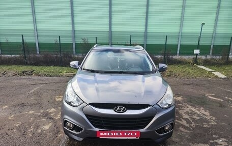 Hyundai ix35 I рестайлинг, 2012 год, 1 200 000 рублей, 23 фотография