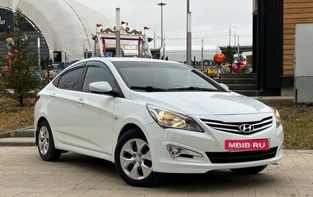 Hyundai Solaris II рестайлинг, 2015 год, 1 050 000 рублей, 11 фотография