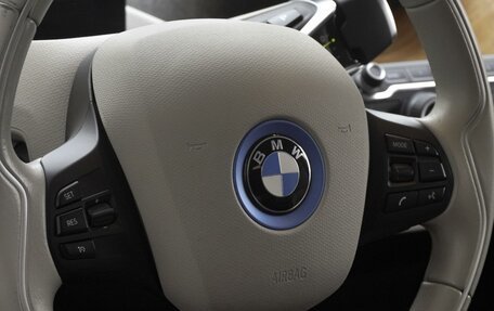 BMW i3 I01 рестайлинг, 2014 год, 1 699 000 рублей, 19 фотография