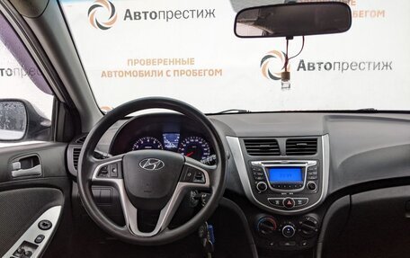 Hyundai Solaris II рестайлинг, 2012 год, 770 000 рублей, 19 фотография