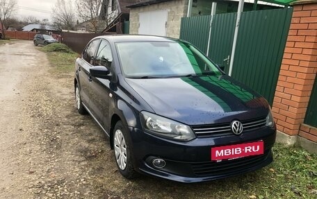 Volkswagen Polo VI (EU Market), 2011 год, 750 000 рублей, 2 фотография