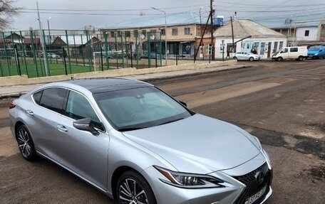 Lexus ES VII, 2022 год, 6 500 000 рублей, 6 фотография