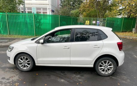 Volkswagen Polo VI (EU Market), 2013 год, 820 000 рублей, 3 фотография