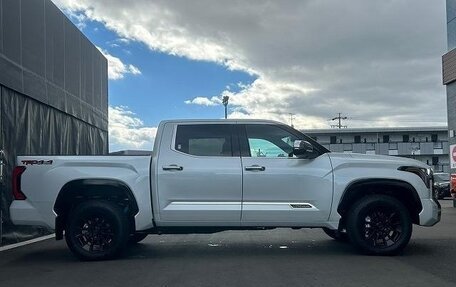 Toyota Tundra, 2024 год, 14 100 000 рублей, 8 фотография