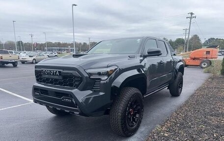 Toyota Tacoma, 2024 год, 11 920 000 рублей, 3 фотография