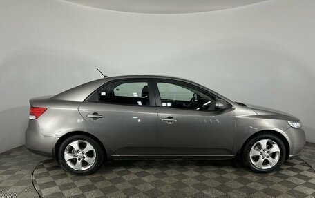 KIA Cerato III, 2010 год, 750 000 рублей, 4 фотография