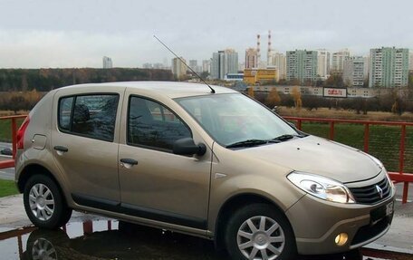 Renault Sandero I, 2011 год, 550 000 рублей, 3 фотография