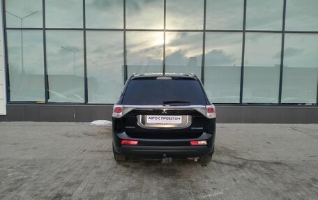 Mitsubishi Outlander III рестайлинг 3, 2012 год, 1 670 000 рублей, 4 фотография