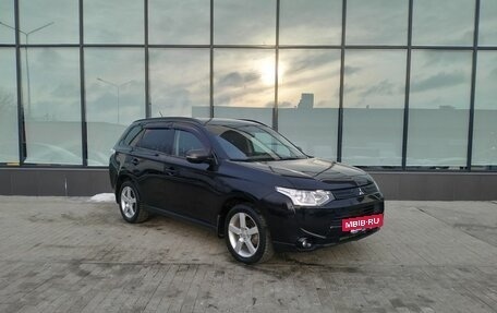 Mitsubishi Outlander III рестайлинг 3, 2012 год, 1 670 000 рублей, 7 фотография