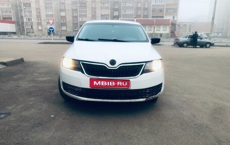 Skoda Rapid I, 2015 год, 500 000 рублей, 2 фотография