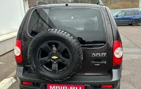 Chevrolet Niva I рестайлинг, 2013 год, 597 000 рублей, 3 фотография