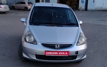 Honda Fit III, 2002 год, 450 000 рублей, 7 фотография