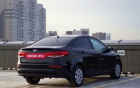 KIA Rio III рестайлинг, 2015 год, 1 000 000 рублей, 4 фотография