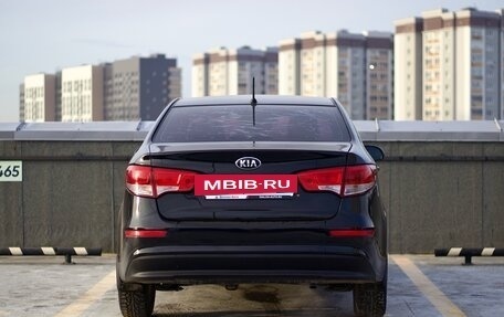 KIA Rio III рестайлинг, 2015 год, 1 000 000 рублей, 5 фотография