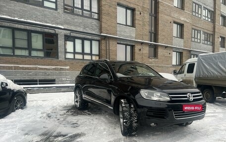 Volkswagen Touareg III, 2011 год, 1 650 000 рублей, 1 фотография