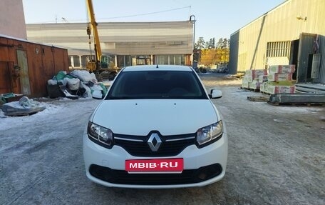 Renault Logan II, 2016 год, 550 000 рублей, 11 фотография