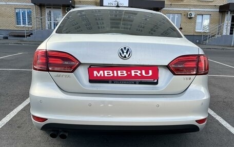 Volkswagen Jetta VI, 2014 год, 1 450 000 рублей, 3 фотография