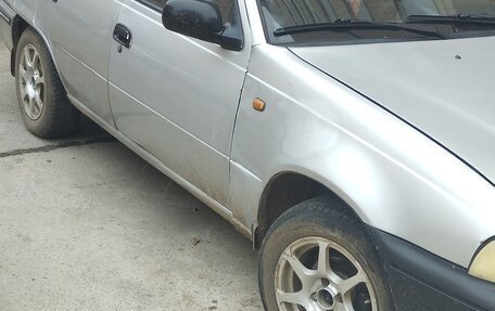 Daewoo Nexia I рестайлинг, 2004 год, 170 000 рублей, 2 фотография