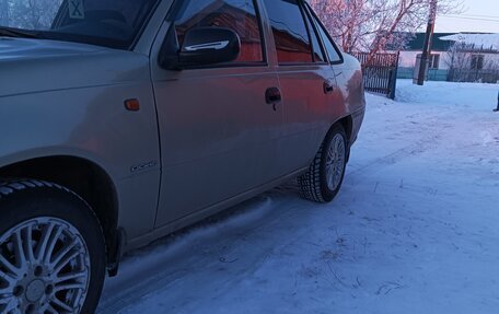 Daewoo Nexia I рестайлинг, 2008 год, 320 000 рублей, 4 фотография