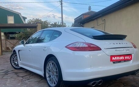 Porsche Panamera II рестайлинг, 2012 год, 3 500 000 рублей, 10 фотография