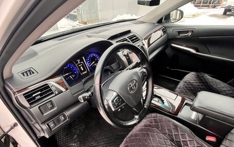 Toyota Camry, 2015 год, 2 400 000 рублей, 9 фотография