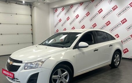 Chevrolet Cruze II, 2013 год, 888 000 рублей, 3 фотография