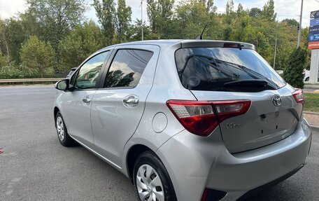 Toyota Vitz, 2018 год, 1 145 000 рублей, 2 фотография