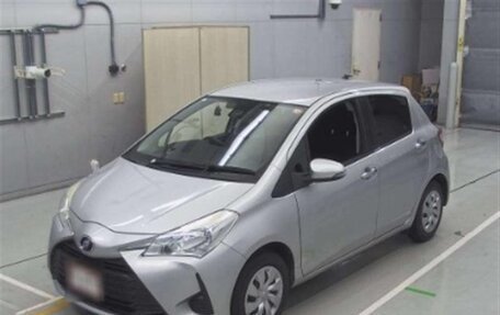 Toyota Vitz, 2018 год, 1 145 000 рублей, 20 фотография