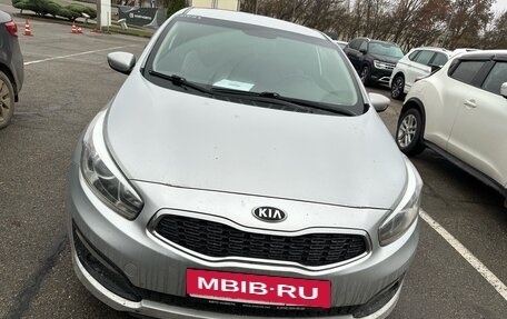 KIA cee'd III, 2016 год, 1 379 000 рублей, 2 фотография