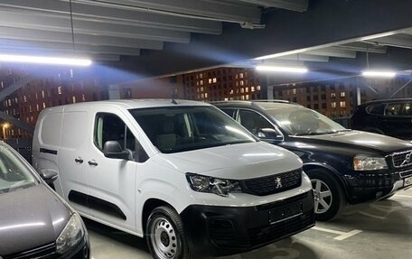 Peugeot Partner II рестайлинг 2, 2023 год, 3 350 000 рублей, 9 фотография