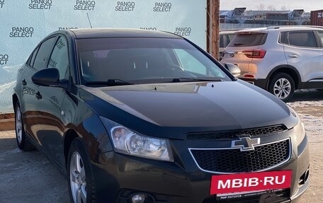 Chevrolet Cruze II, 2012 год, 690 000 рублей, 3 фотография